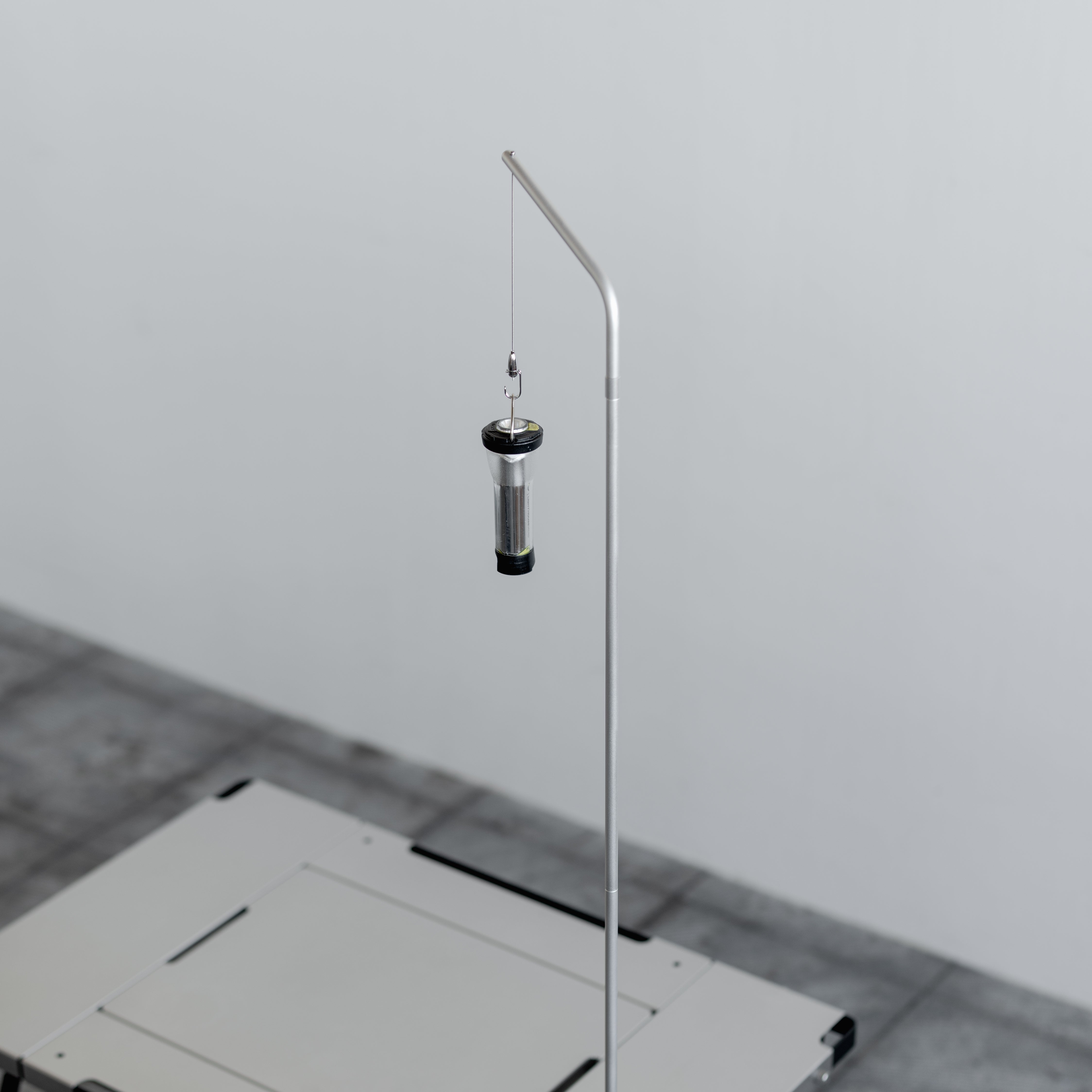 Light pole